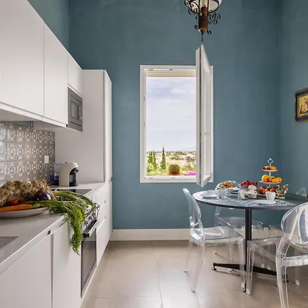 Вилла 4 Bedroom Villa, Private Pool, Марсала