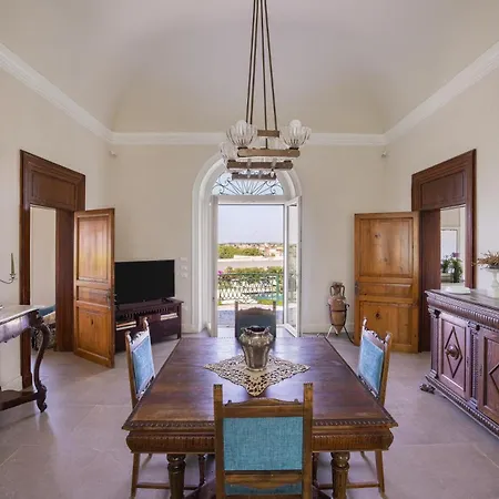 4 Bedroom Villa, Private Pool, Villa Marsala